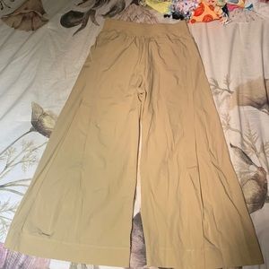 Zyia activewear pants size small